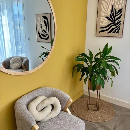 Avec Jardin, A 2 Min De St Jean Pied De Port Apartmán